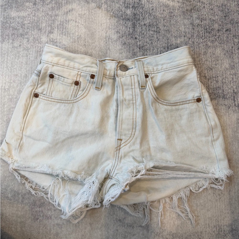 Levi Jean Shorts